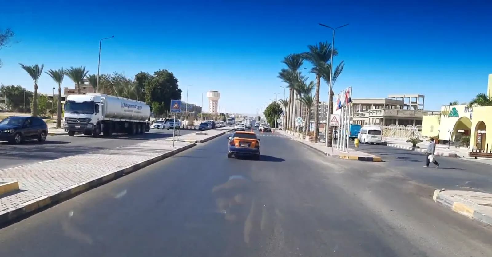 Palm Beach area in Al Ahyaa on the northbound road from Hurghada to El Gouna